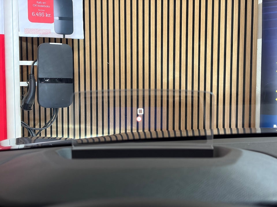 Citroën ë-C4 X 50 Shine 4d