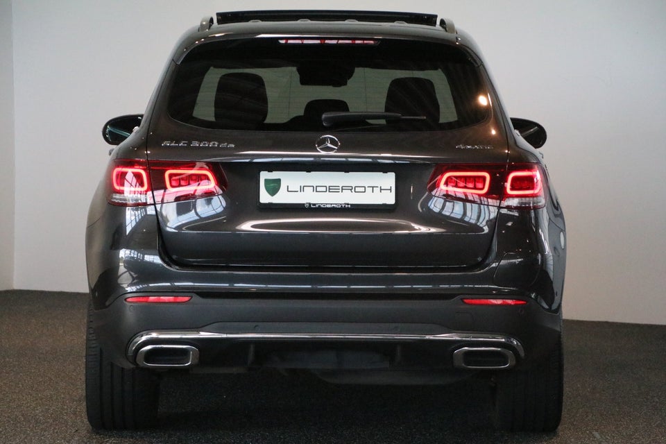 Mercedes GLC300 de 2,0 aut. 4Matic 5d