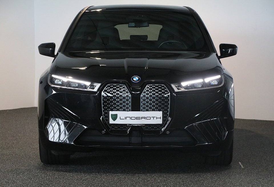 BMW iX xDrive40 Sport 5d