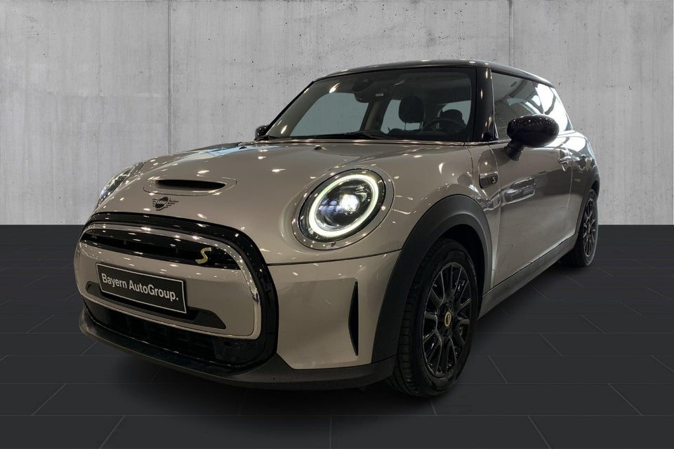 MINI Cooper SE Classic 3d