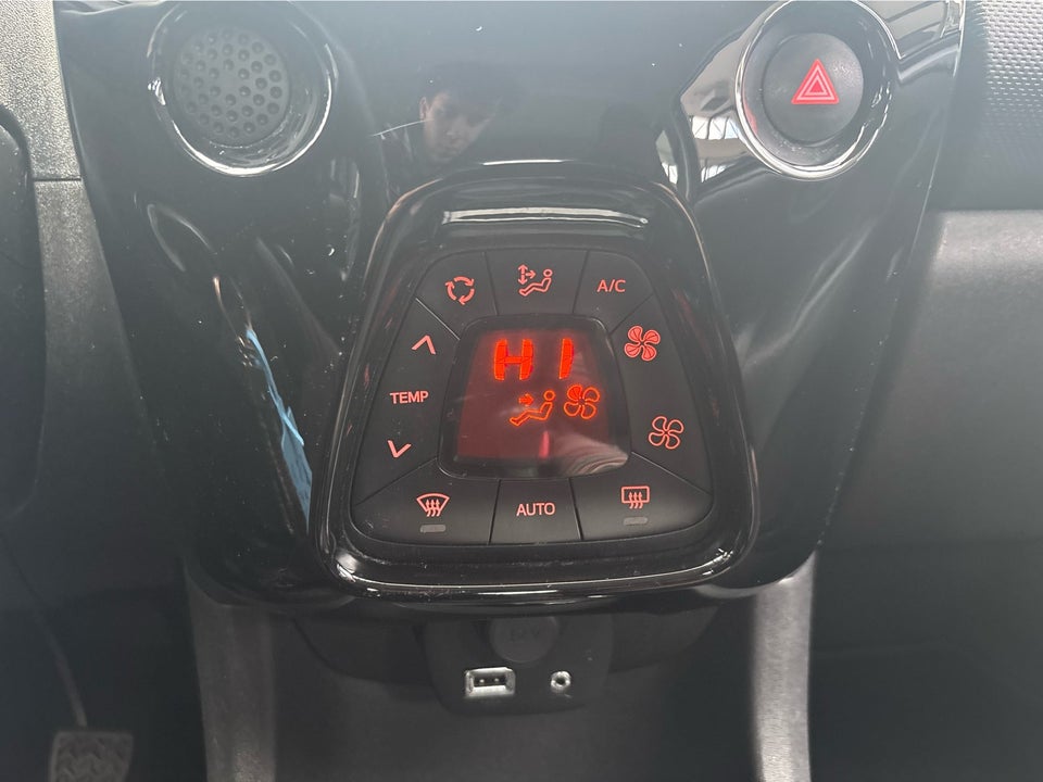 Citroën C1 1,0 VTi Feel 5d