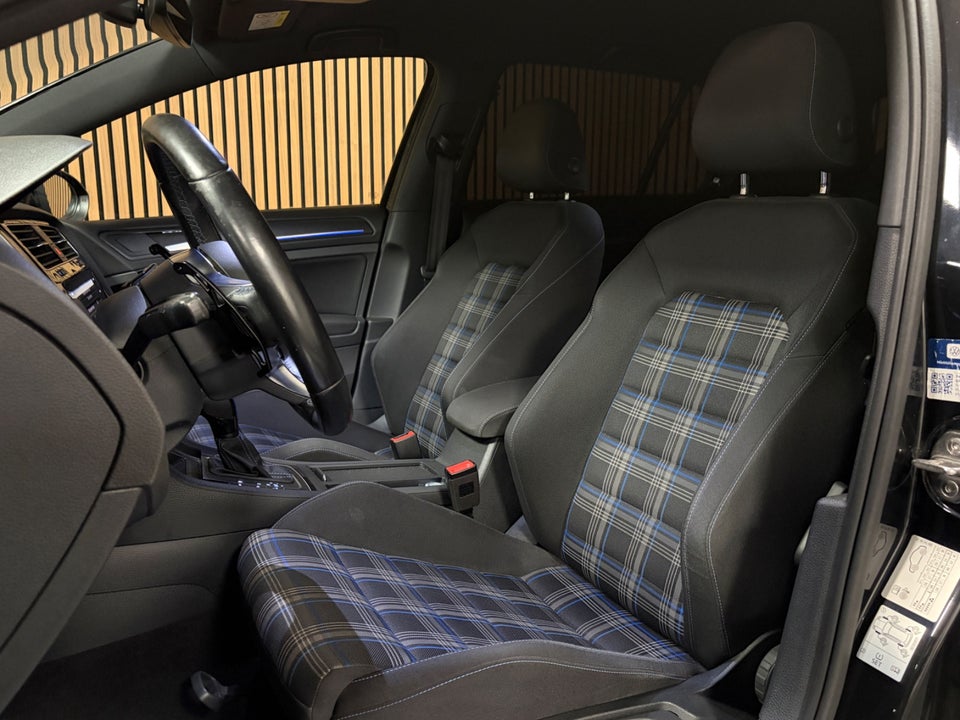 VW Golf VII 1,4 GTE DSG 5d