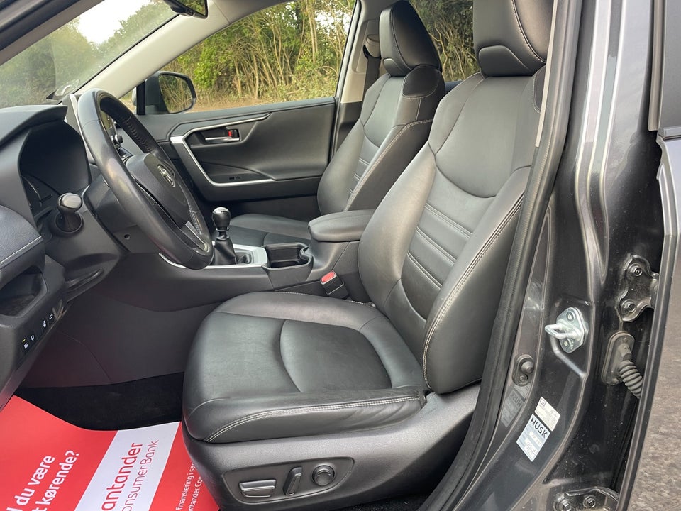 Toyota RAV4 2,0 T3 5d