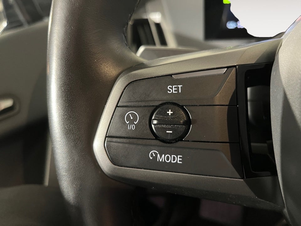 BMW iX xDrive40 Supercharged 5d