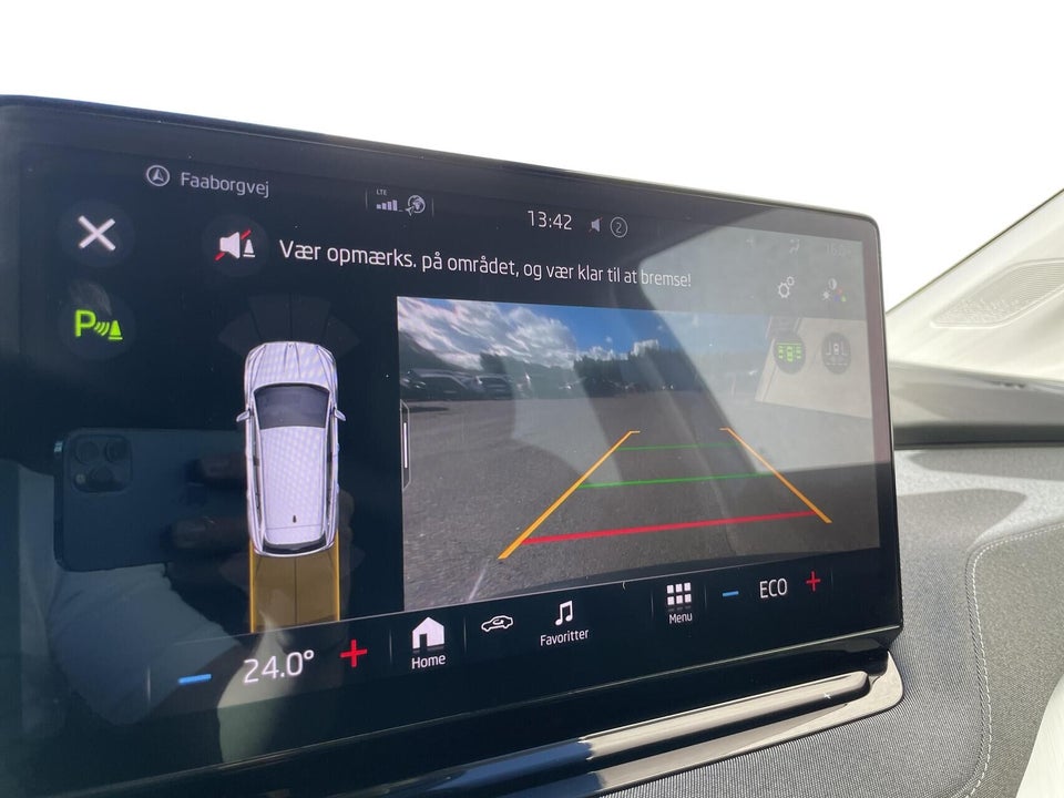 Skoda Enyaq 60 iV Loft 5d