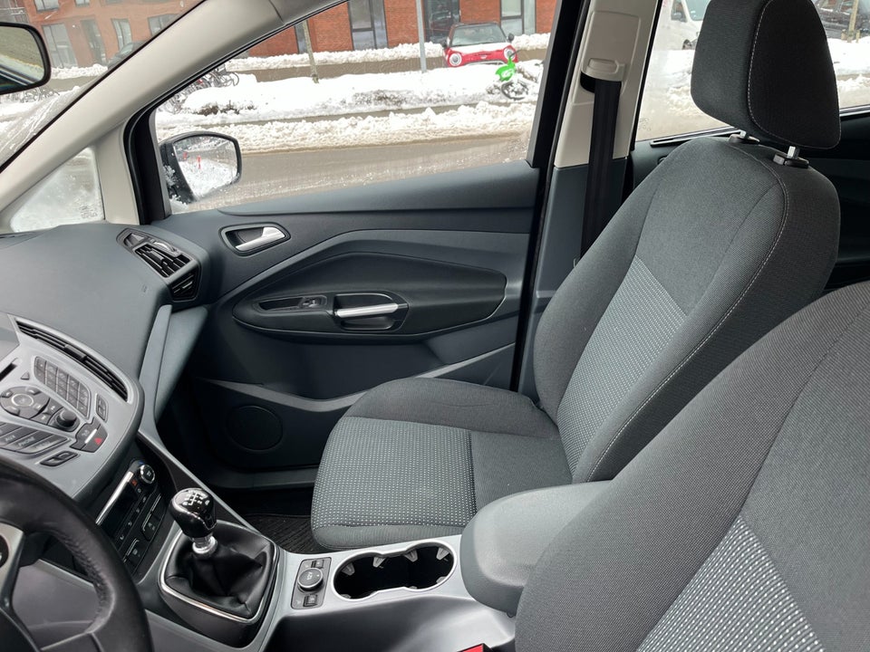 Ford C-MAX 1,0 SCTi 125 Titanium 5d