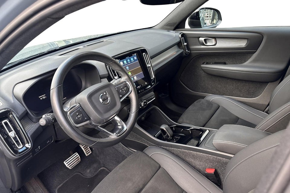 Volvo XC40 P6 ReCharge Core 5d