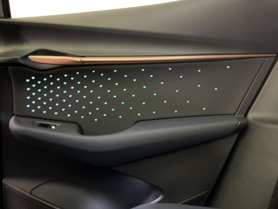 Cupra Tavascan 77 VZ Adrenaline 5d