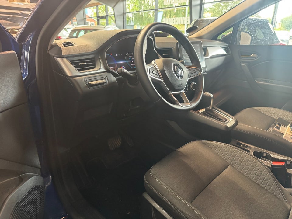 Renault Captur 1,6 E-Tech Zen 5d