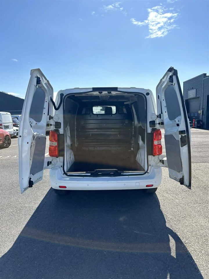 Peugeot Expert 2,0 BlueHDi 177 L3 Ultimate EAT8 Van