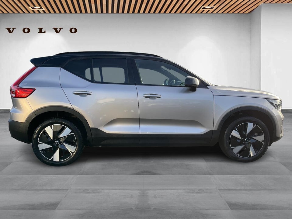 Volvo XC40 ReCharge Extended Range Core 5d