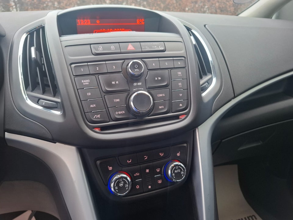 Opel Zafira Tourer 2,0 CDTi 130 Enjoy 7prs 5d