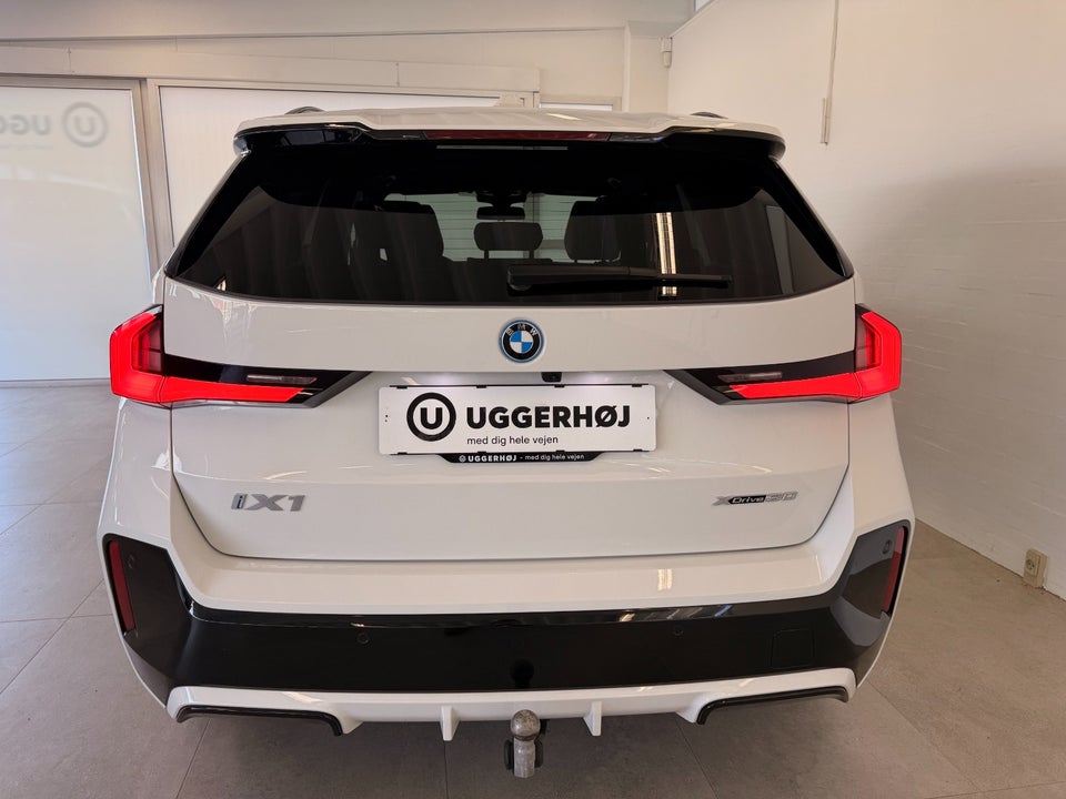BMW iX1 xDrive30 M-Sport 5d