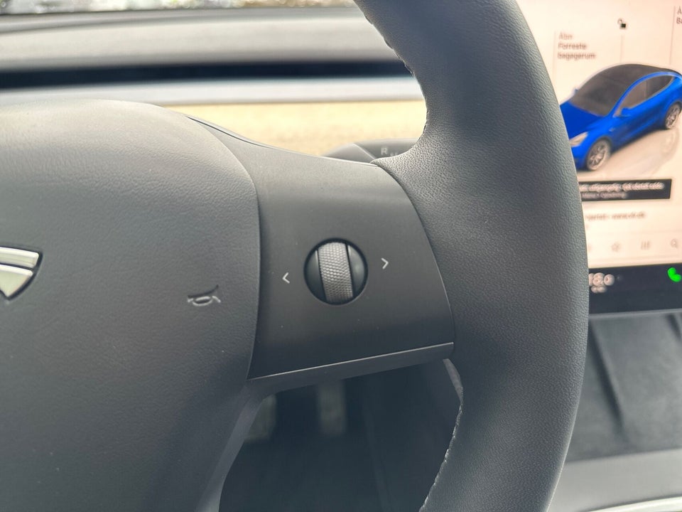 Tesla Model Y RWD 5d