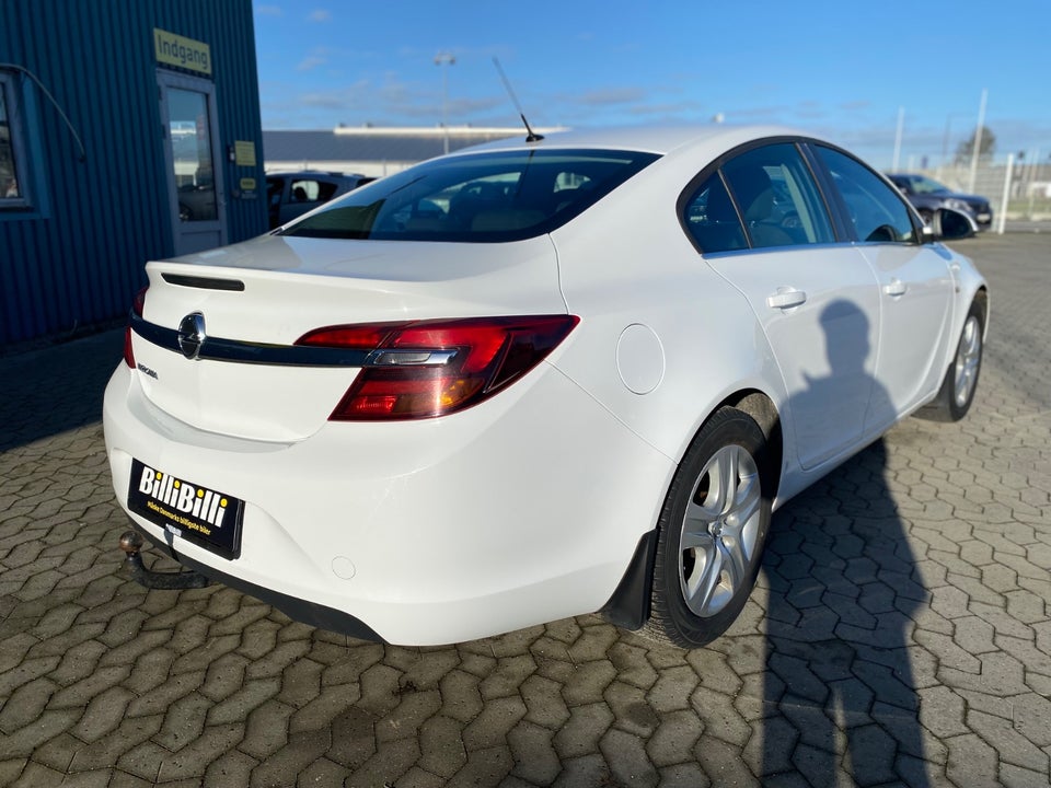 Opel Insignia 1,4 T 140 Edition eco 5d