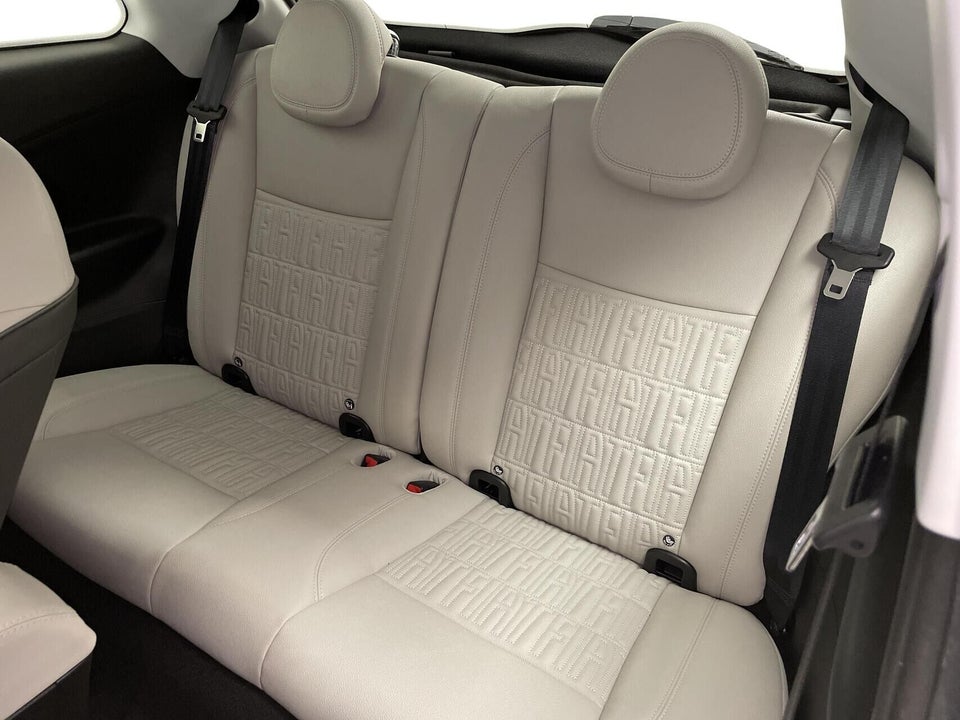 Fiat 500e 42 la Prima by Bocelli 3d
