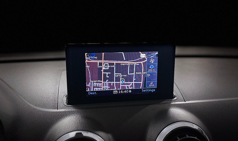 Audi A3 1,4 TFSi 140 Ambition 4d