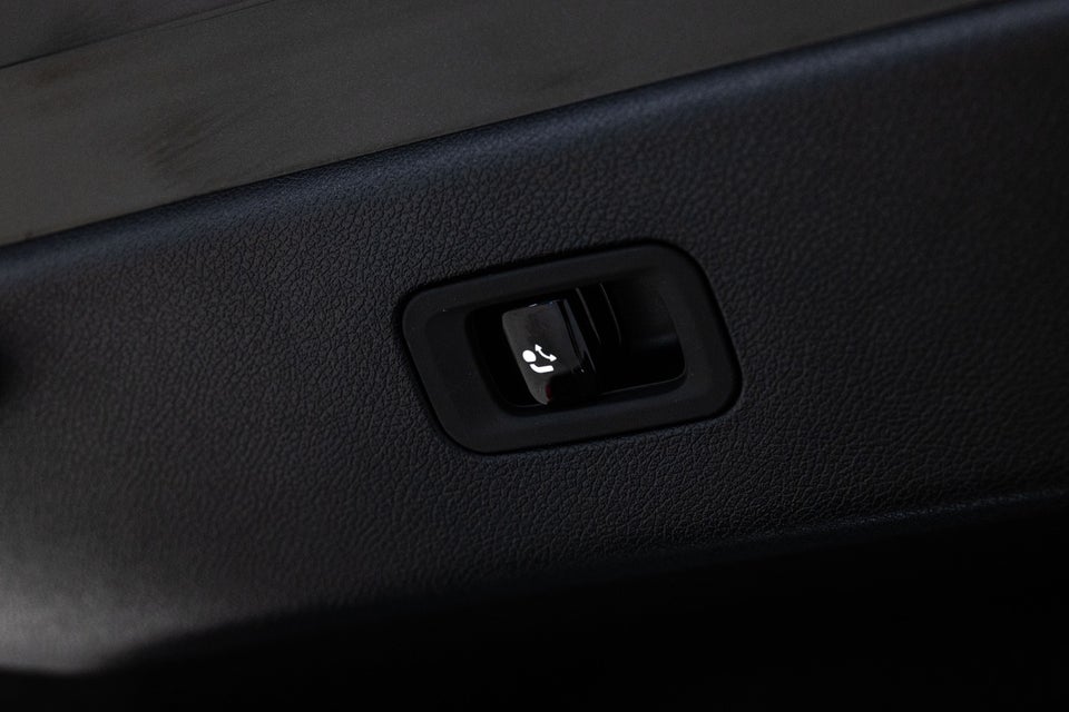 Mercedes CLA250+ EQ Progressive 4d