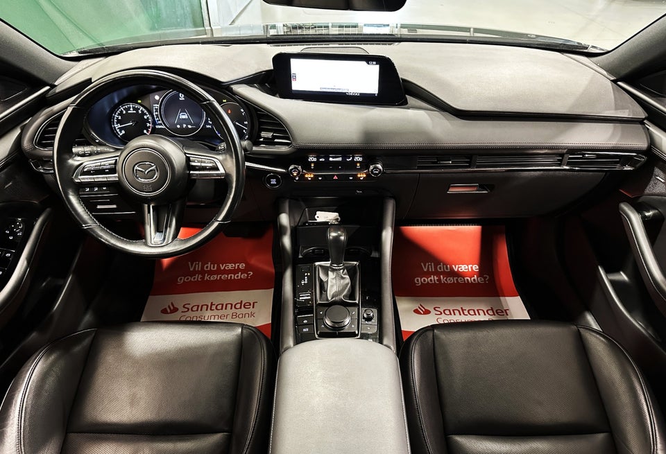 Mazda 3 2,0 e-SkyActiv-G 150 Cosmo Tech aut. 5d