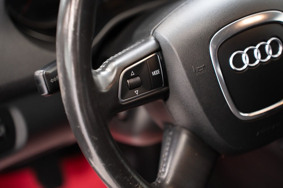 Audi A3 1,6 TDi Ambiente Sportback 5d