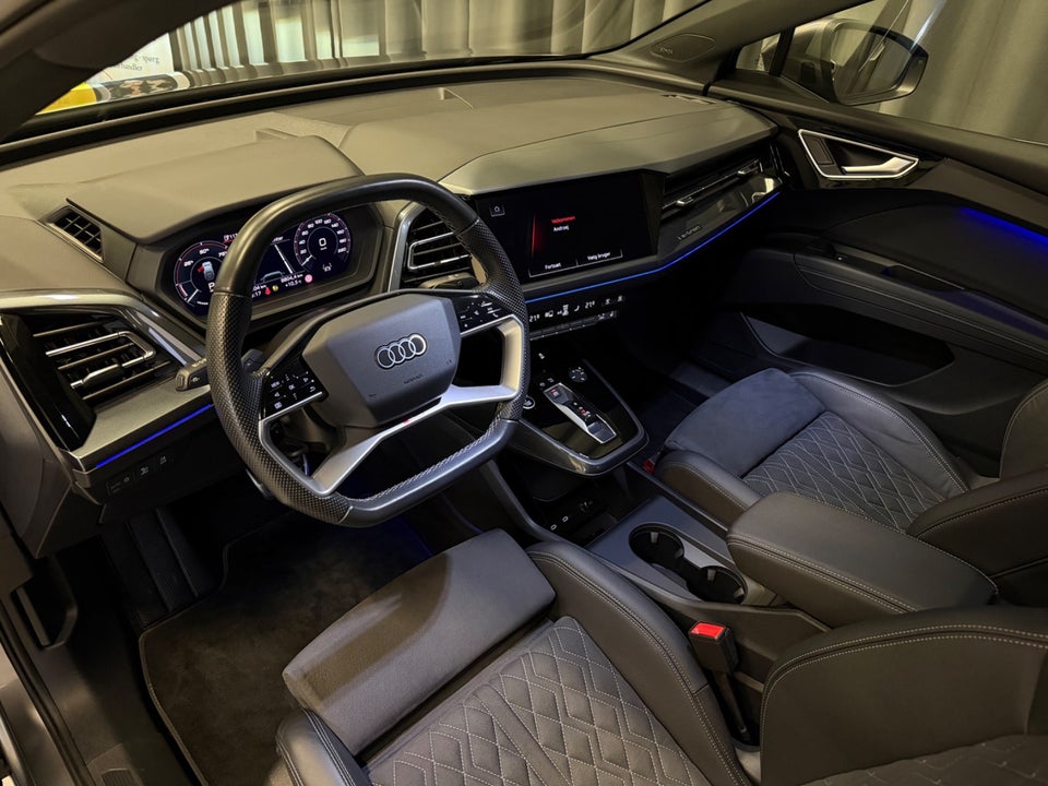 Audi Q4 e-tron 45 S-line Sportback quattro 5d