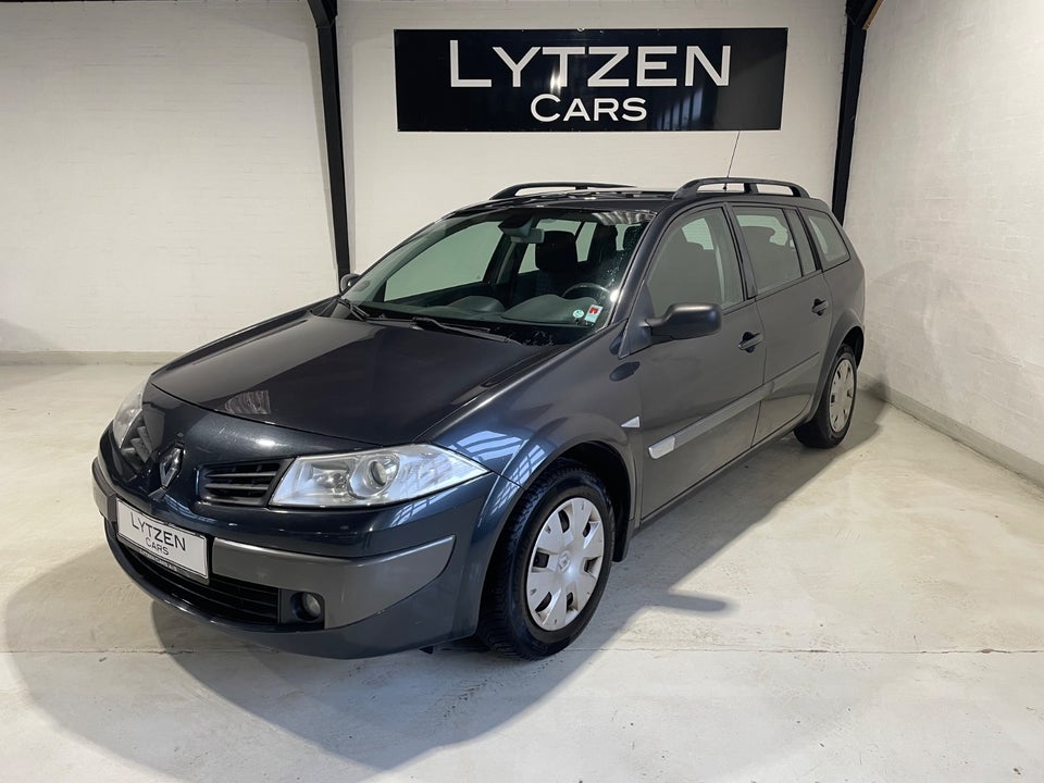 Renault Megane II 1,6 Authentique Comfort stc. 5d
