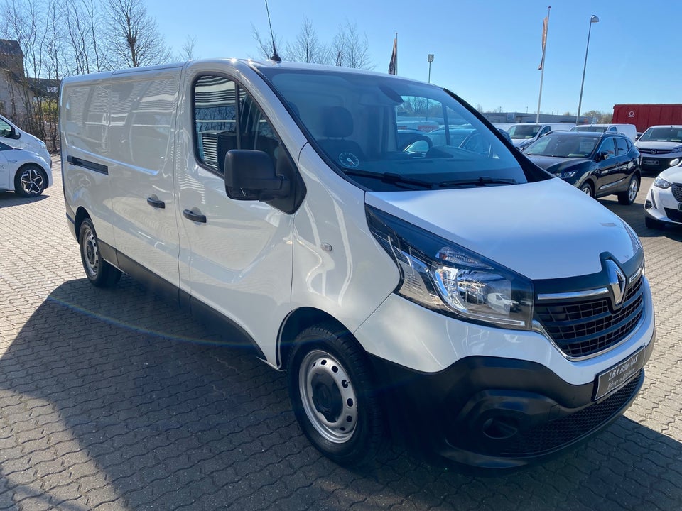 Renault Trafic T29 2,0 dCi 145 L2H1