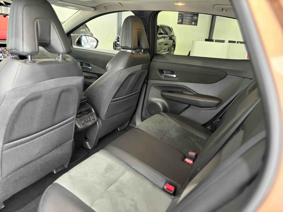 Nissan Ariya 87 Evolve 5d