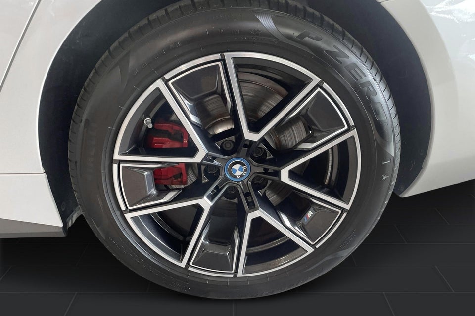 BMW i4 eDrive40 Fully Charged M-Sport 5d