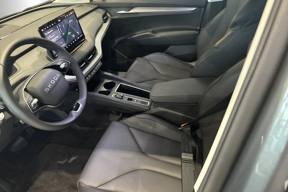 Skoda Elroq 60 iV Advanced 5d