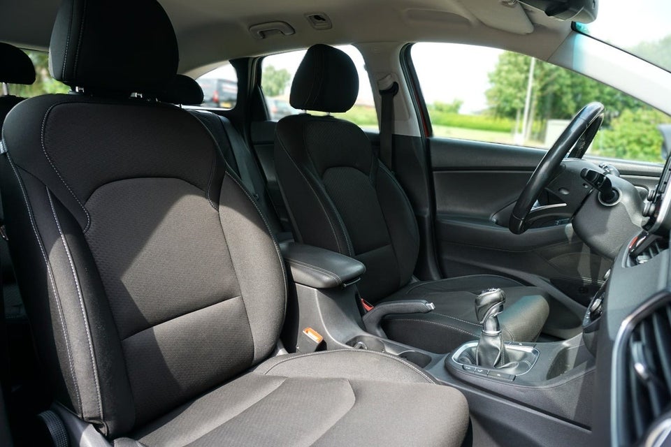 Hyundai i30 1,0 T-GDi Premium stc. 5d