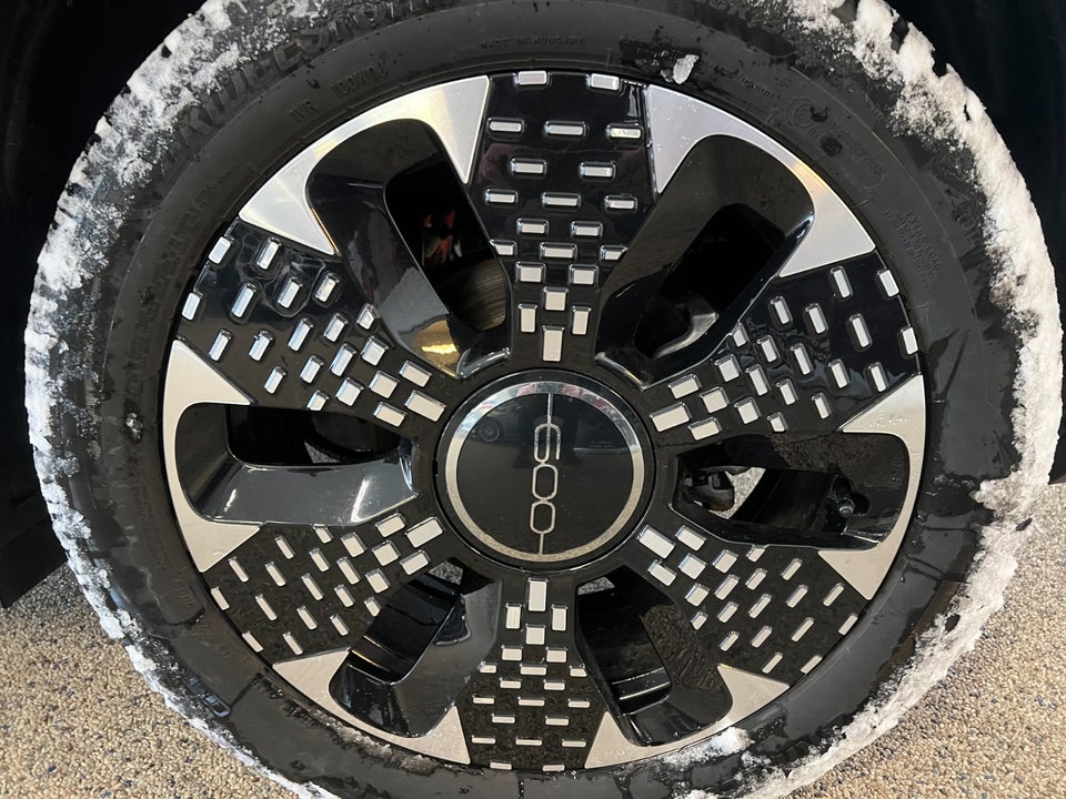 Fiat 600e 54 la Prima 5d