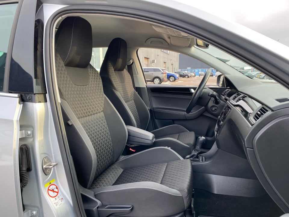 Skoda Rapid 1,0 TSi 110 ICE Spaceback DSG 5d