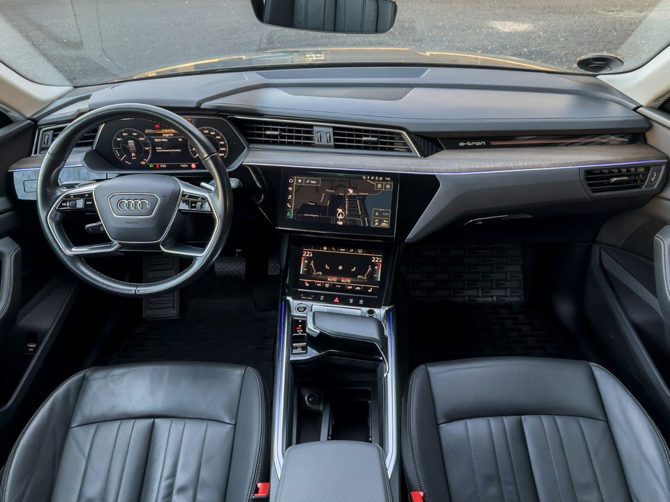 Audi e-tron 50 quattro 5d