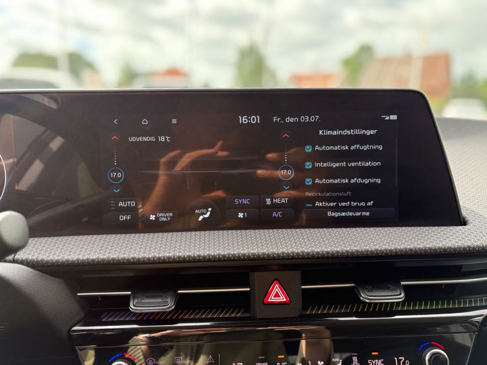 Kia EV6 77 Long Range Prestige 5d