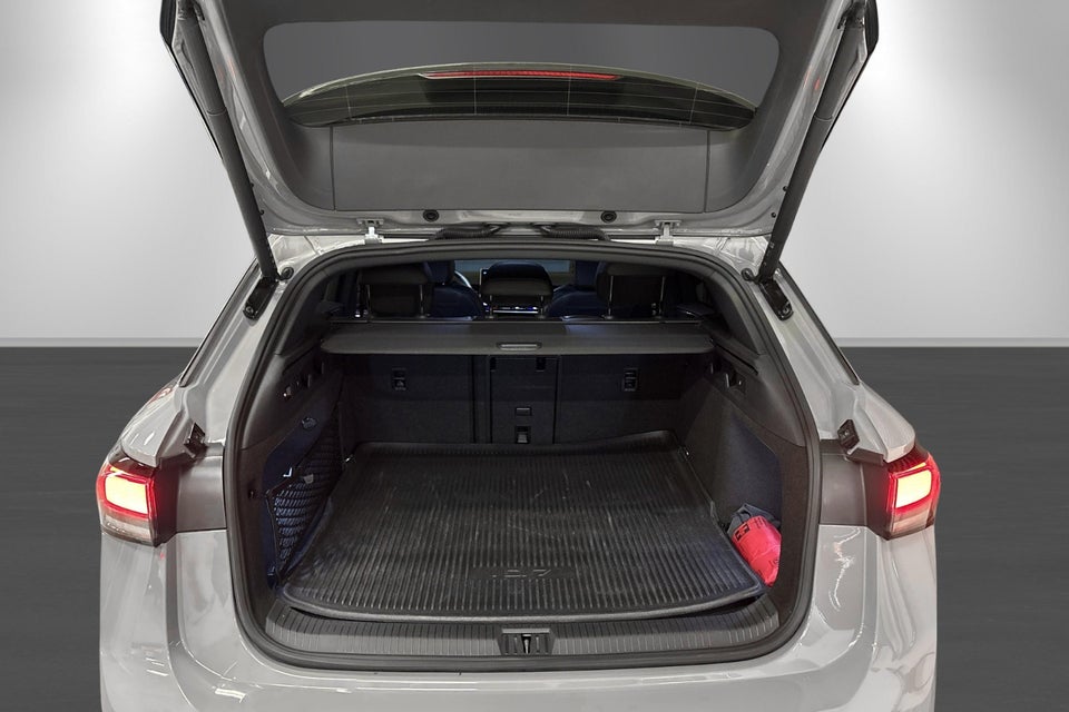 VW ID.7 77 Style Tourer 5d