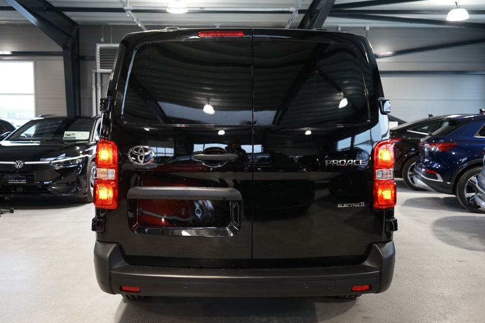 Toyota ProAce 75 Long Comfort Master