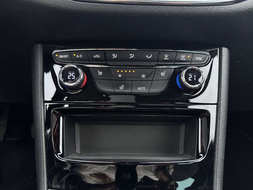 Opel Astra 1,2 T 110 Elegance 5d