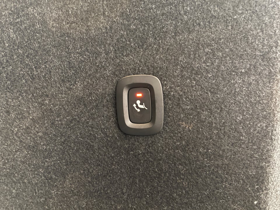 Volvo C40 P8 ReCharge Twin Plus 5d