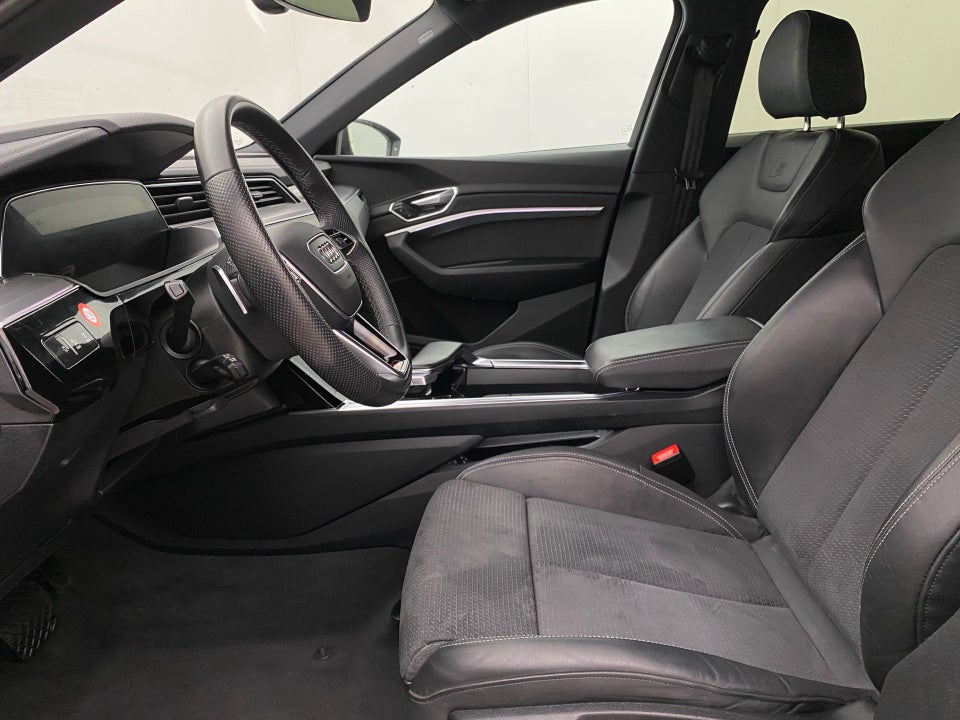 Audi e-tron 55 Advanced quattro 5d