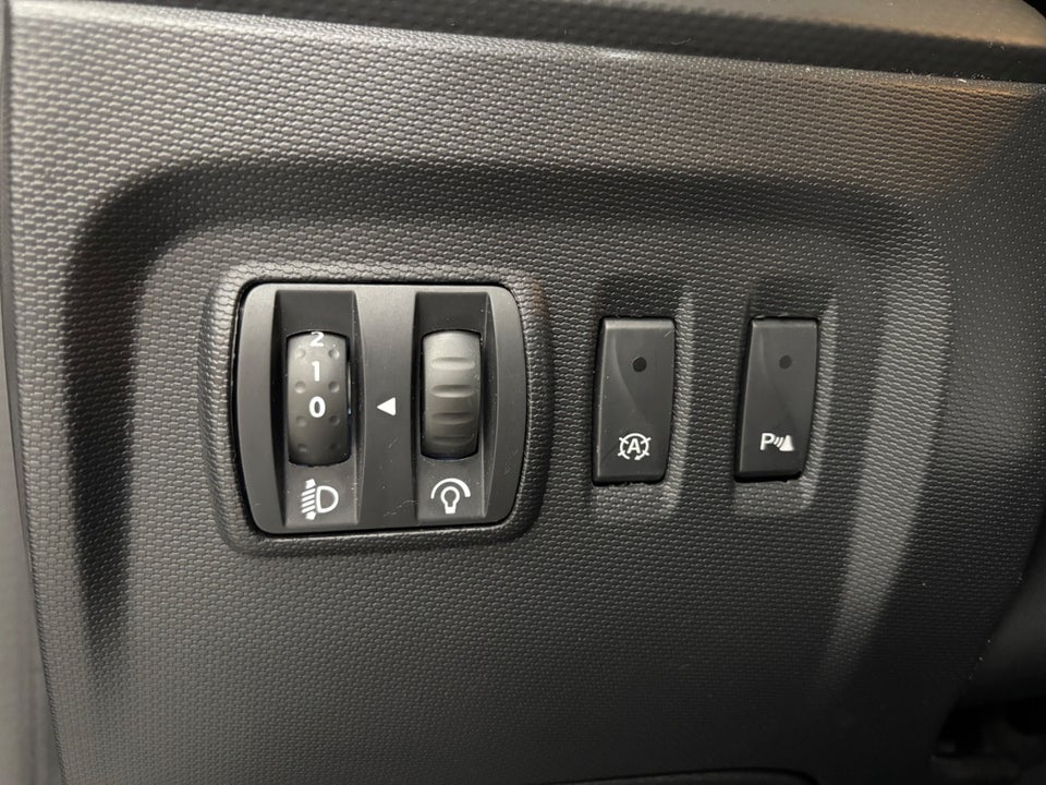 Renault Captur 0,9 TCe 90 Expression 5d