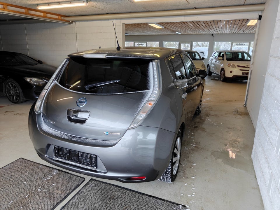 Nissan Leaf 24 Tekna 5d