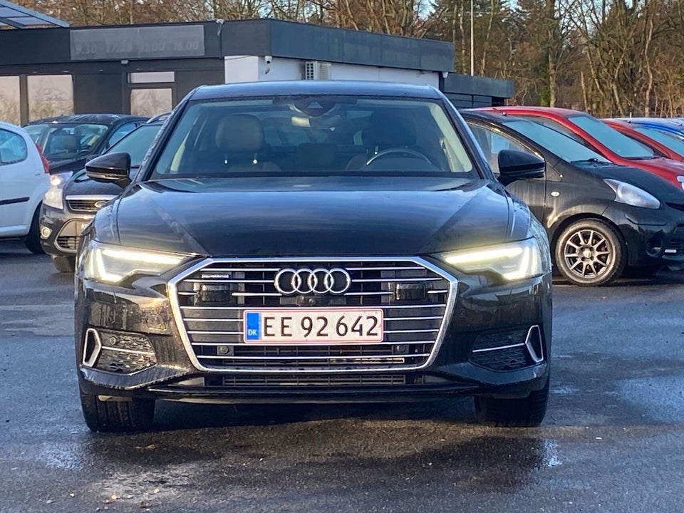 Audi A6 50 TFSi e Sport quattro S-tr. 4d