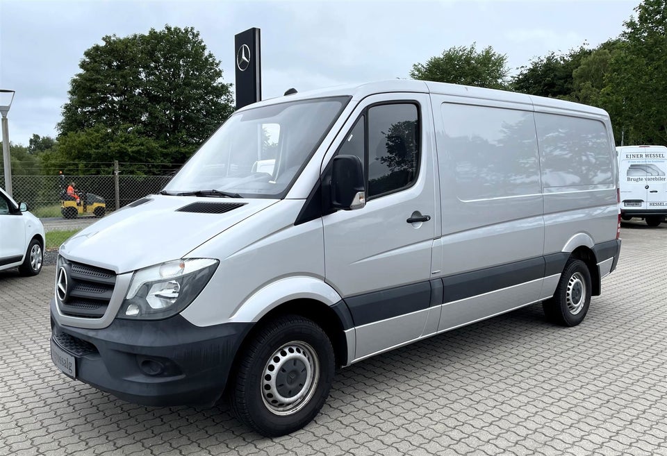 Mercedes Sprinter 211 2,2 CDi R2 Kassevogn 5d