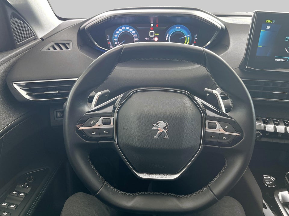 Peugeot 3008 1,6 Hybrid Selection EAT8 5d