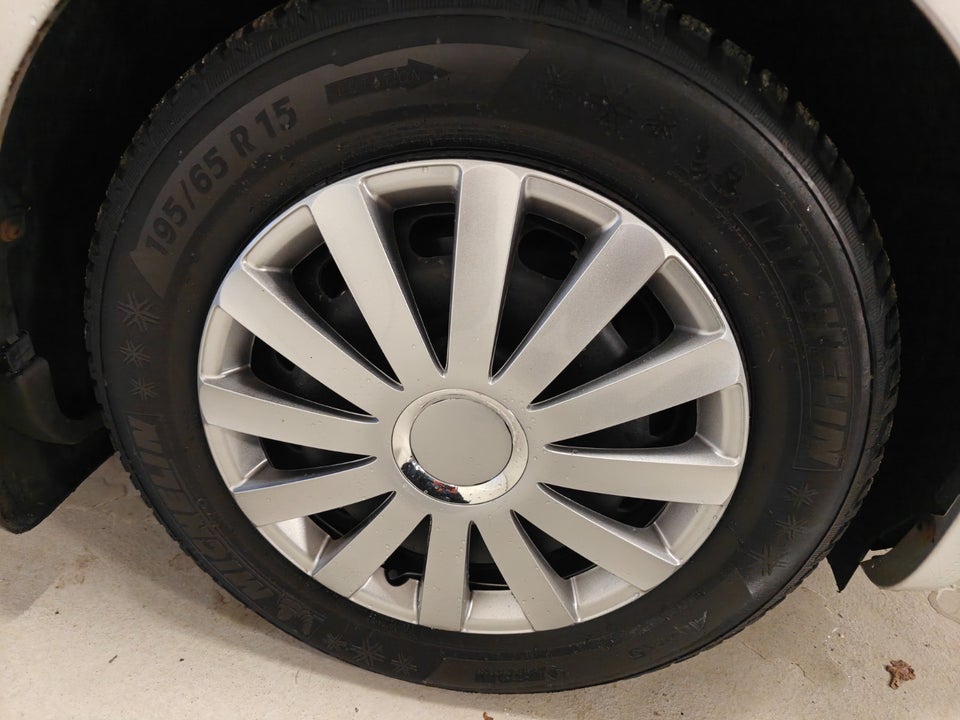 Ford C-MAX 1,6 Trend 5d