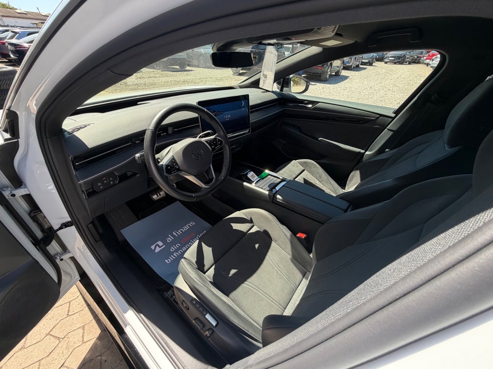 VW ID.7 86 Pro S Tourer 5d