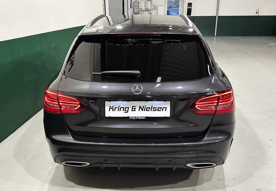 Mercedes C220 d 2,0 AMG Line Night Edition stc. aut. 5d