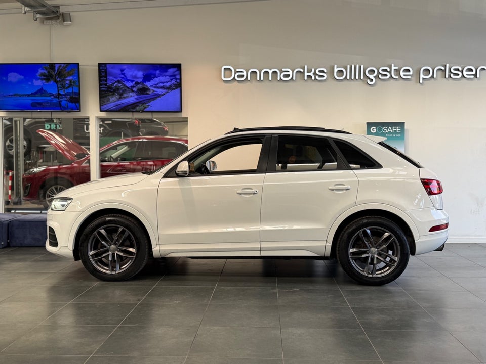 Audi Q3 2,0 TFSi 200 S-line S-tr. 5d