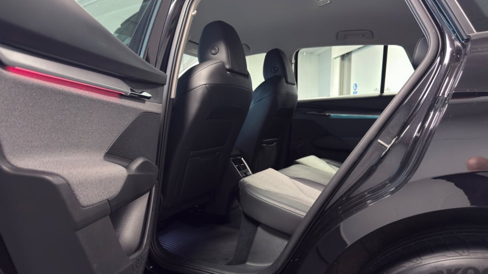 Skoda Enyaq 50 iV 5d